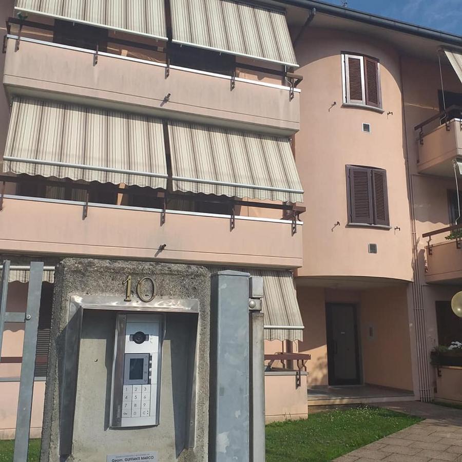 Fiorenza House Luisago Exteriör bild